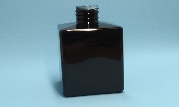 Vidro cubo preto 200ml