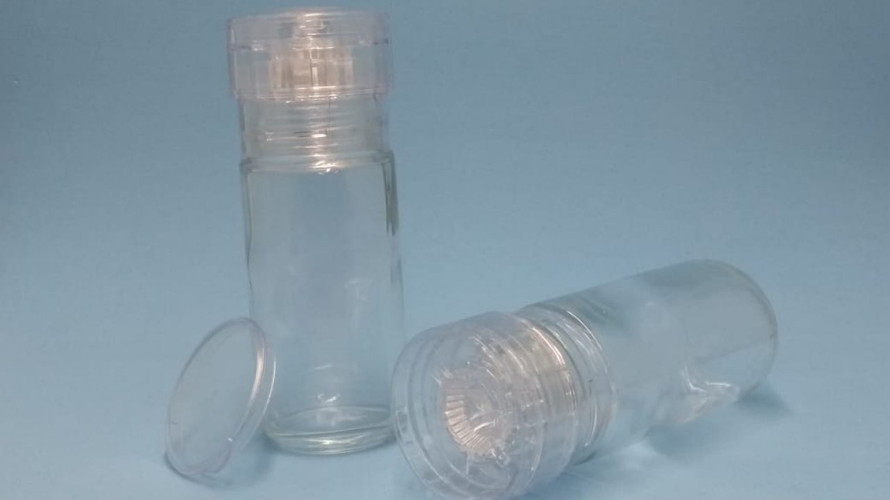Frascos de especiarias de vidro quadrado 4 oz 120ml Spice frascos com  tampas de metal prateado e interior de plástico - China Moedor de  especiarias e Moedor de sal preço